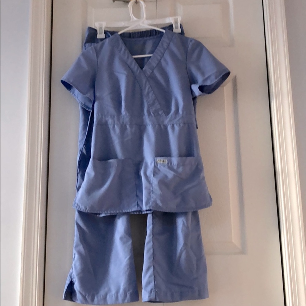 Grey’s Anatomy Scrub Set 🩺